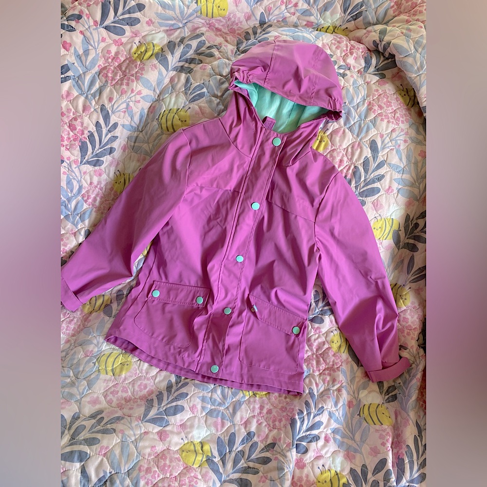 Cat&Jack purple raincoat, Size 7/8 new condition no rips or stains